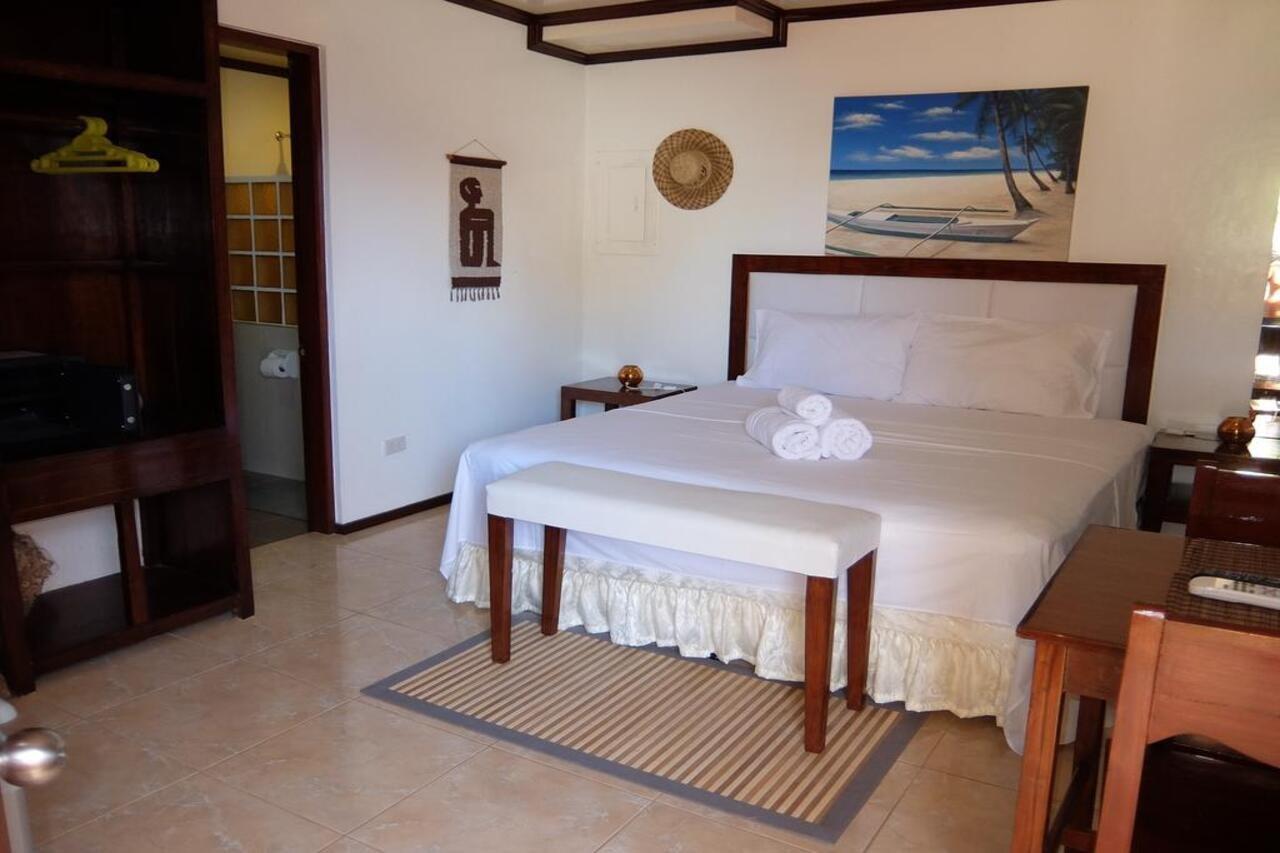 Greenyard Inn Manoc-Manoc Ngoại thất bức ảnh