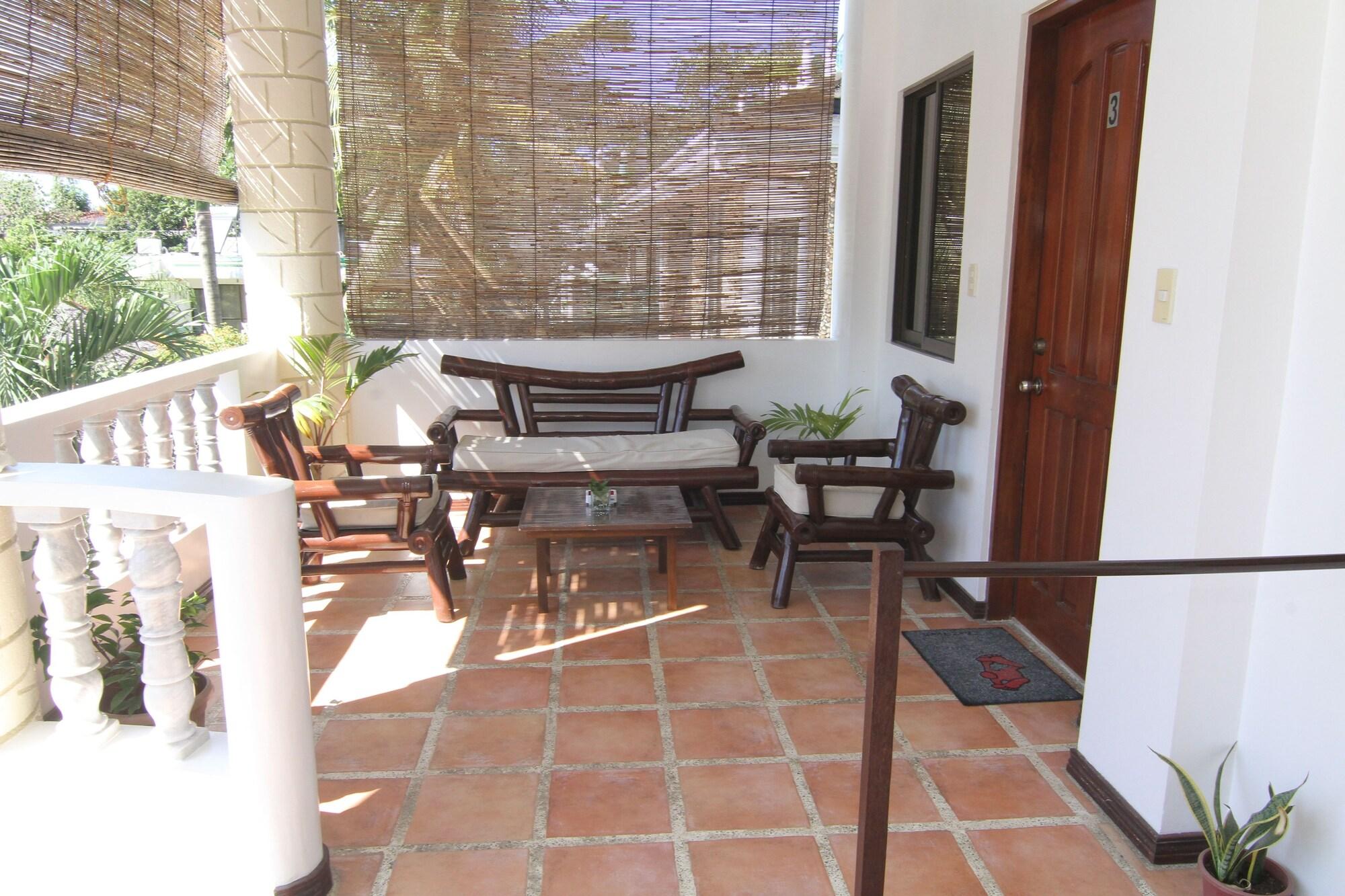 Greenyard Inn Manoc-Manoc Ngoại thất bức ảnh